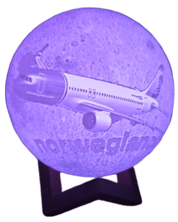 USB 3D printed Moon - Image 5